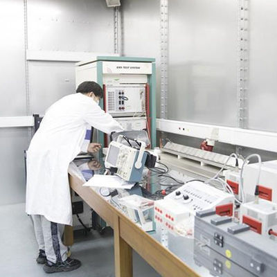 Detección de la certificación del Gs Cqm de los Cb del prueba de laboratorio de la lámpara de la linterna y servicio de la certificación