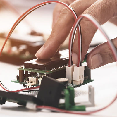 La UL del CCC certificó el servicio de autenticación de tercera persona del termóstato de los laboratorios de prueba